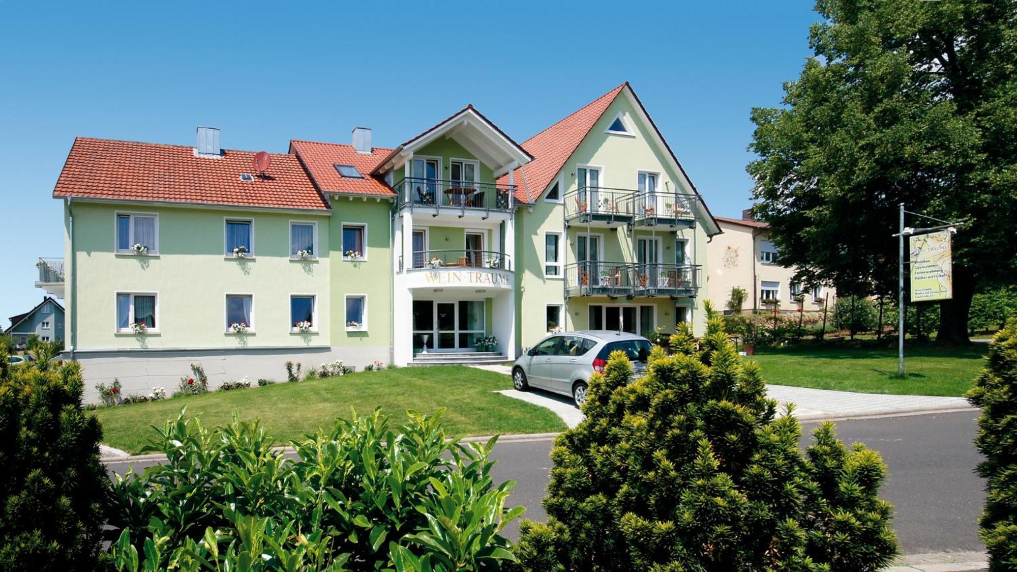 Готель Wein-Traeume Thuengersheim Екстер'єр фото